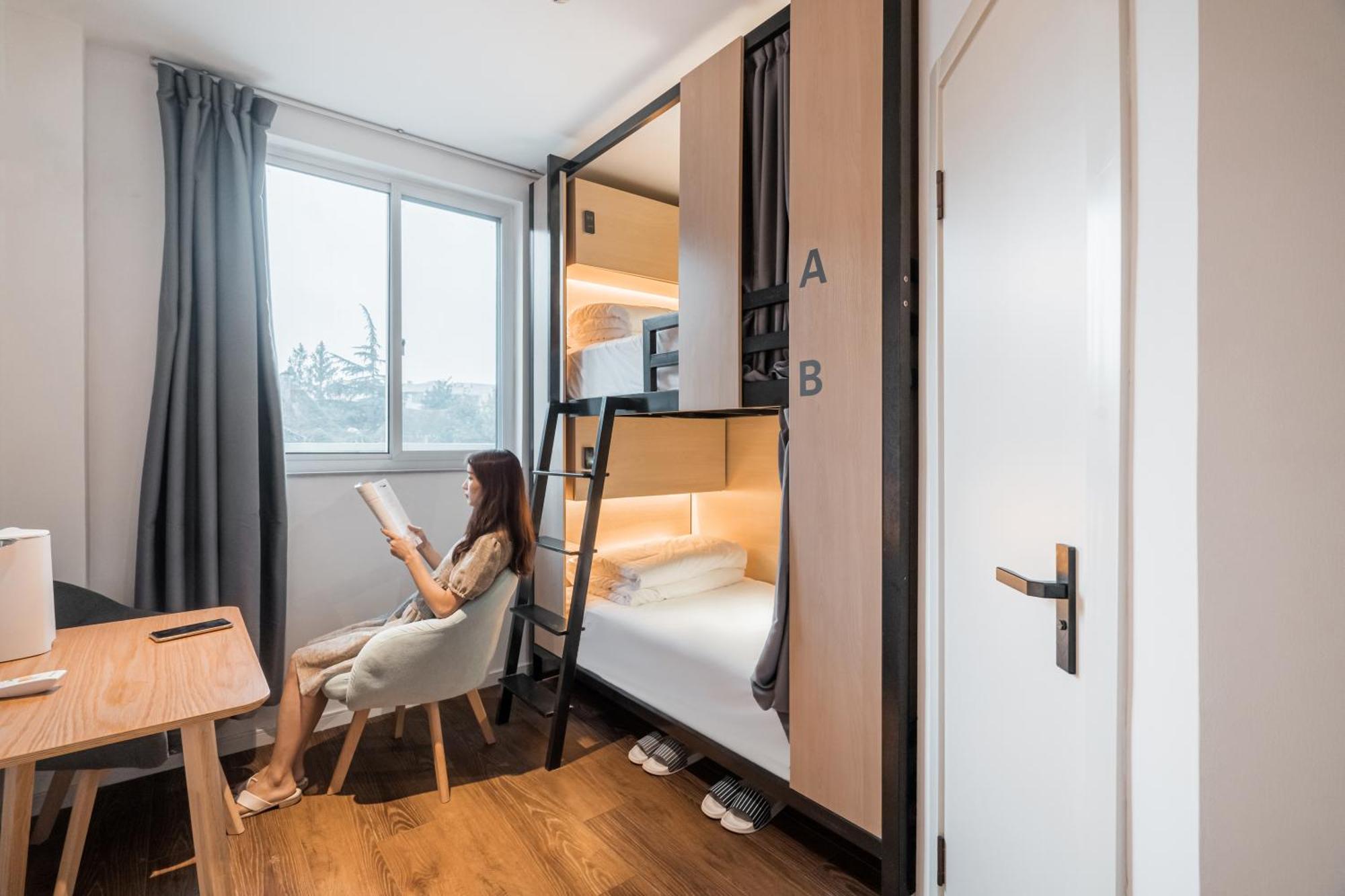 Joy Hongqiao Airport And Railway Hotel Shanghai Esterno foto